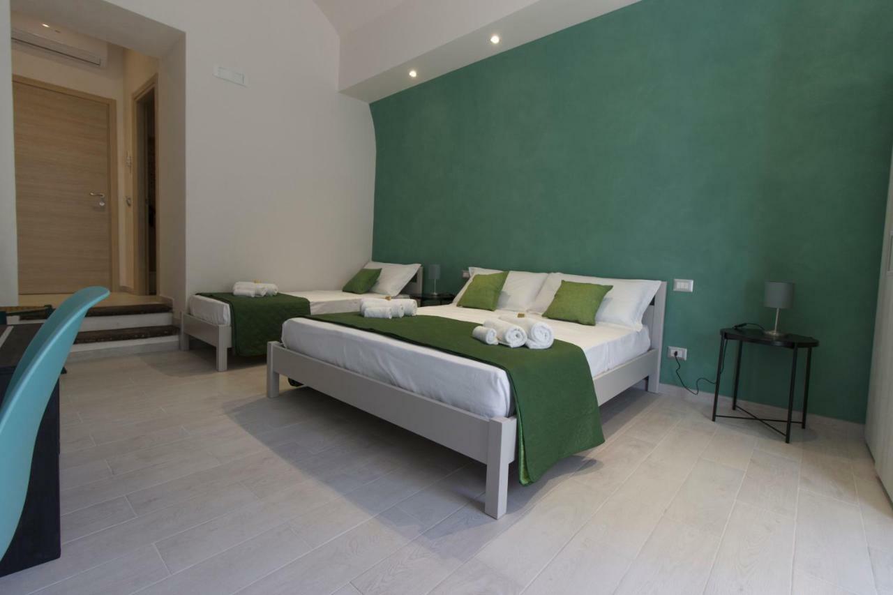 Il Sentiero Dell'Itria - Camere Con Vista Ragusa Exterior photo